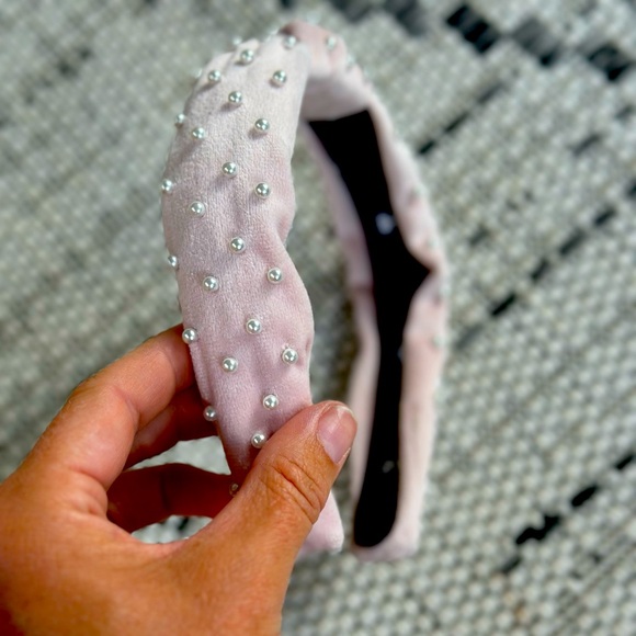 Brand New Pink Pearled Velvet Lele Sadoughi Band - Picture 7 of 9